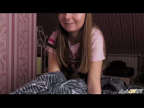 ❤️ Tarraingíonn Blondie BFF go domhain uirthi agus faigheann sí cum ina béal Físeán fuck  ag porn % ga.shadbase-xxx.ru%  ☑